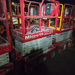 2019 MEC MICRO 19 Scissor Lift