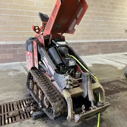 2018 Ditch Witch SK800 Track Loader