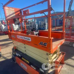 2017 JLG 1932R Scissor Lift