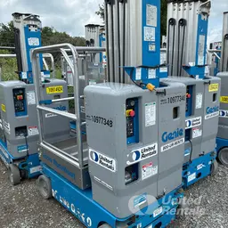 2019 Genie GR-20 Self-Propelled One-Person Lift