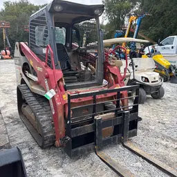 2022 Takeuchi TL8R2R Track Loader