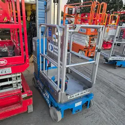 2018 Genie GR-20 Self-Propelled One-Person Lift