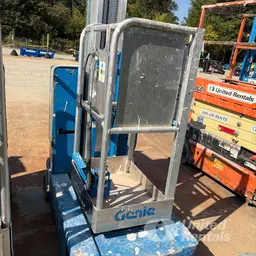 2018 Genie GR-20 Self-Propelled One-Person Lift