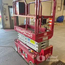2017 MEC 1330SE Scissor Lift