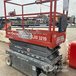 2017 Skyjack SJIII3219 Scissor Lift