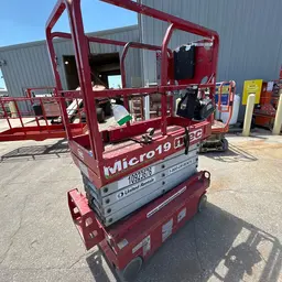 2019 MEC MICRO 19 Scissor Lift
