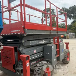 2018 Skyjack SJ8841RT Rough Terrain Scissor Lift