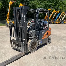 2021 Doosan G25N-7DF Warehouse Forklift