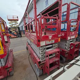 2019 MEC 2632SE Scissor Lift