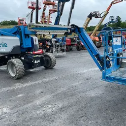 2016 Genie Z-60/37FE Articulating Boom Lift