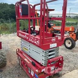 2020 MEC MICRO 19 Scissor Lift