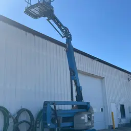 2015 Genie Z-40/23N RJ Articulating Boom Lift
