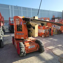 2018 JLG E300AJP Articulating Boom Lift
