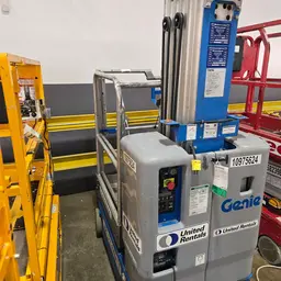 2019 Genie GR-20 Self-Propelled One-Person Lift