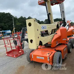 2018 JLG E400AJPN Articulating Boom Lift