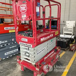 2019 MEC MICRO 19 Scissor Lift