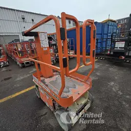 2019 JLG 1230ES Self-Propelled One-Person Lift