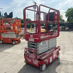 2019 MEC MICRO 19 Scissor Lift