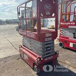 2018 MEC MICRO 19 Scissor Lift