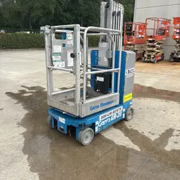2016 Genie GR-20 Self-Propelled One-Person Lift