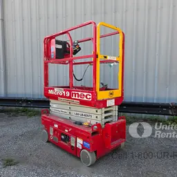 2021 MEC MICRO 19 Scissor Lift