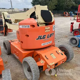 2013 JLG E450AJ Articulating Boom Lift