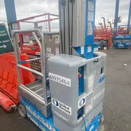 2019 Genie GR-20 Self-Propelled One-Person Lift