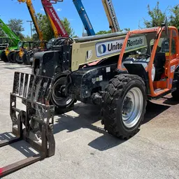 2018 JLG 742 Forklift