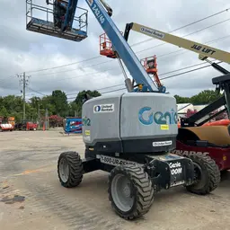 2017 Genie Z-62/40J Articulating Boom Lift