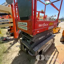 2017 Skyjack SJIII3219 Scissor Lift