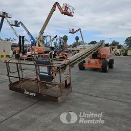 2017 JLG 800S Boom Lift