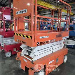 2018 Snorkel S3219E Scissor Lift