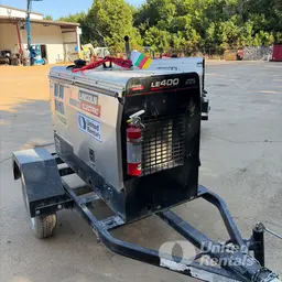 2023 Lincoln Electric LE400 Welder