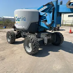 2016 Genie Z-62/40J Articulating Boom Lift