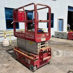 2020 MEC MICRO 19 Scissor Lift
