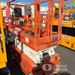 2018 Snorkel S3219E Scissor Lift