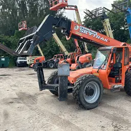2018 SKYTRAK 10054 Forklift