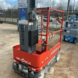2016 Skyjack SJ12 Self-Propelled One-Person Lift