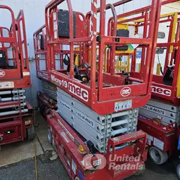 2019 MEC MICRO 19 Scissor Lift