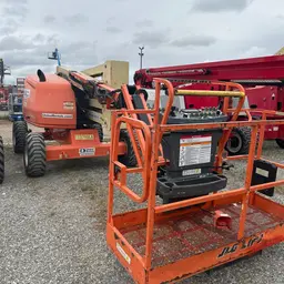 2017 JLG 450AJ Articulating Boom Lift