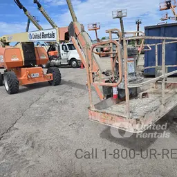 2018 JLG 800AJ Articulating Boom Lift