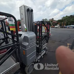 2017 JLG 20MVL Self-Propelled One-Person Lift
