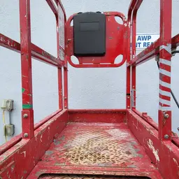 2018 MEC MICRO 19 Scissor Lift