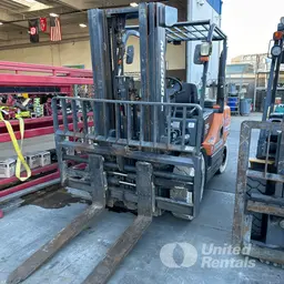 2015 Doosan D35 Warehouse Forklift