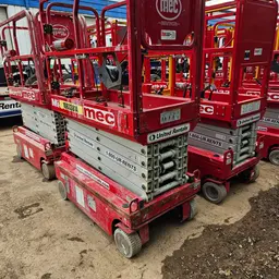 2018 MEC MICRO 19 Scissor Lift